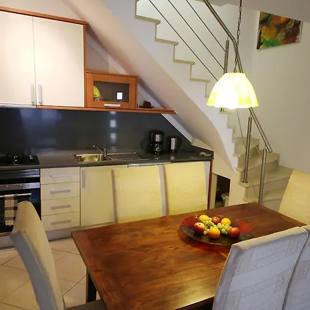Townhouse With Seaview Terrace