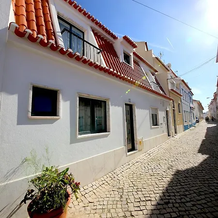 Hébergement de vacances Townhouse With Seaview Terrace